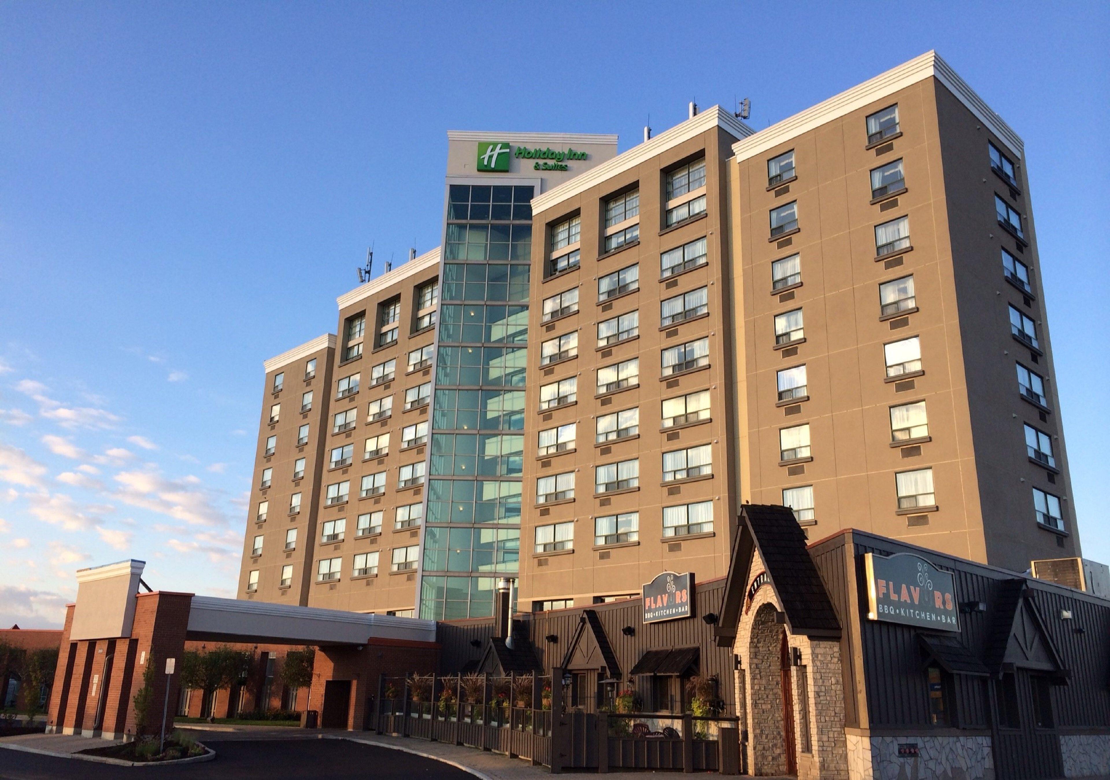 Holiday Inn Hotel & Suites London, An Ihg Hotel Exterior photo